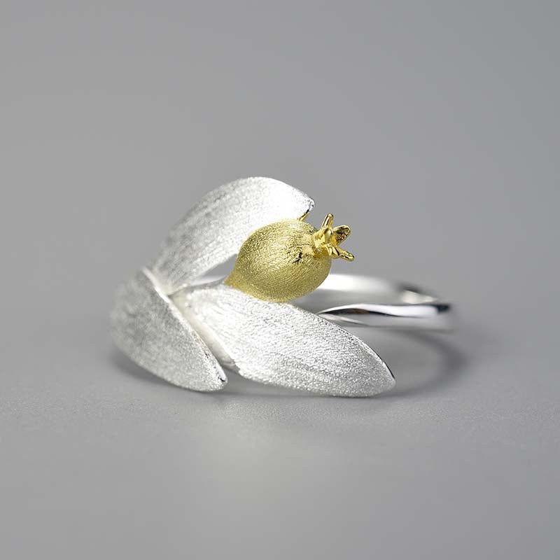 Pomegranate Leaves - Adjustable Ring | NEW - MetalVoque