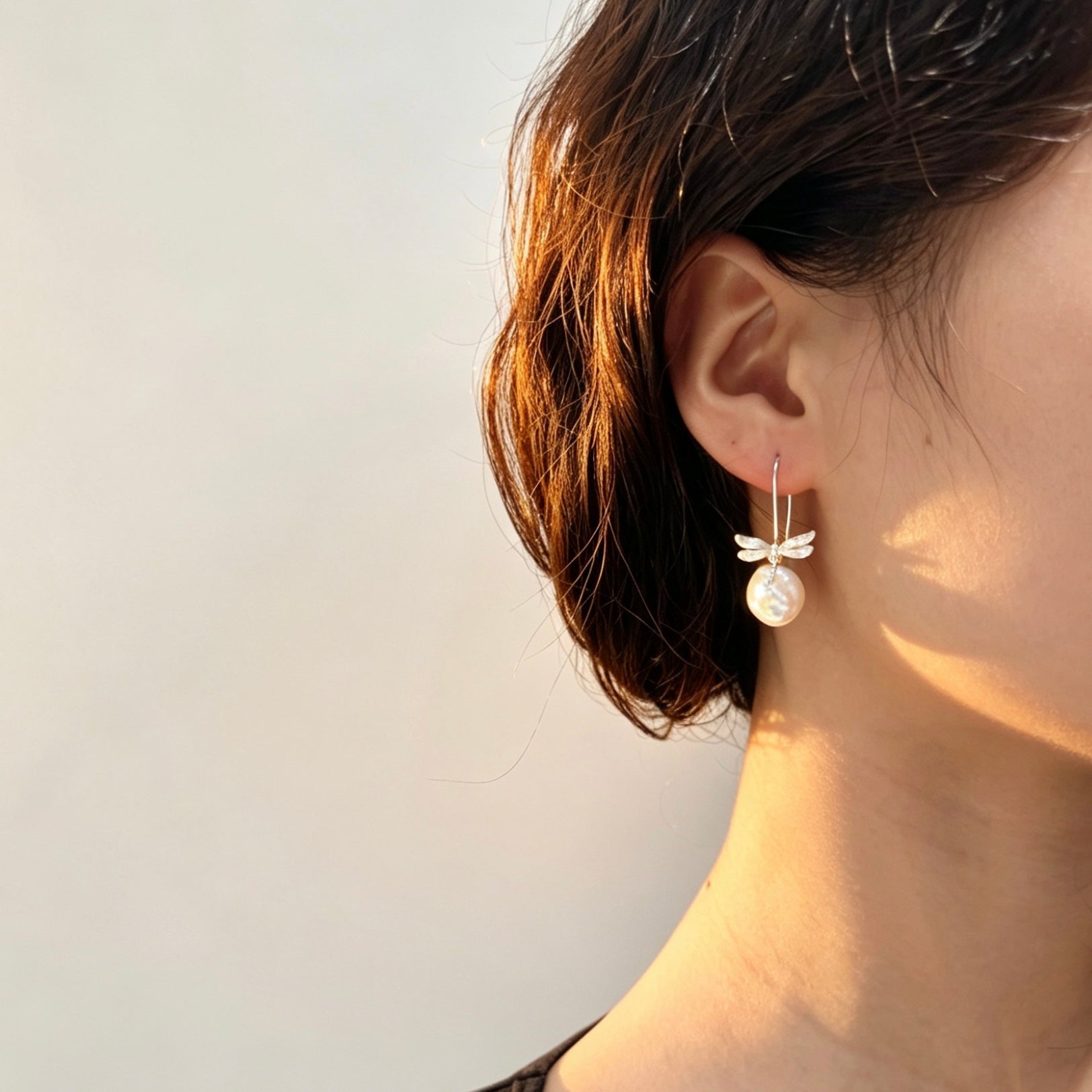 Mother Pearl Dragonfly - Dangle Earrings | NEW