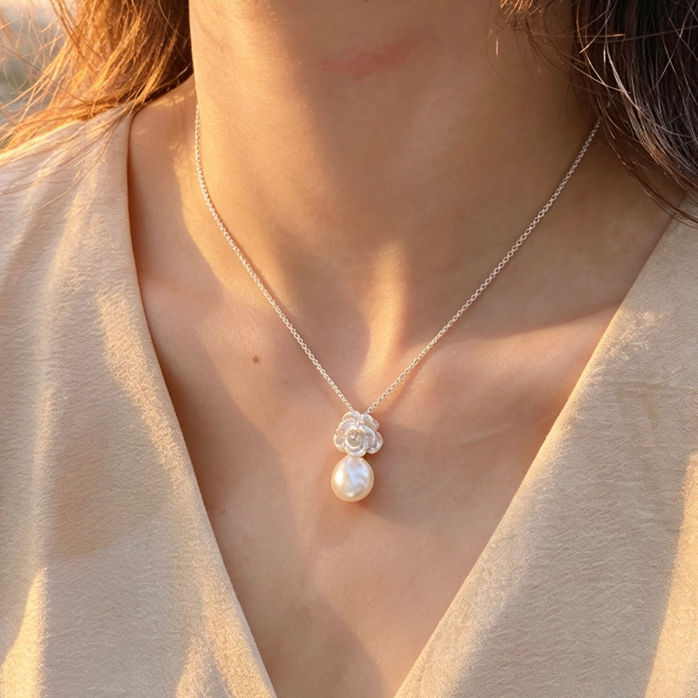 Mother Pearl Camellia - Handmade Necklace | NEW