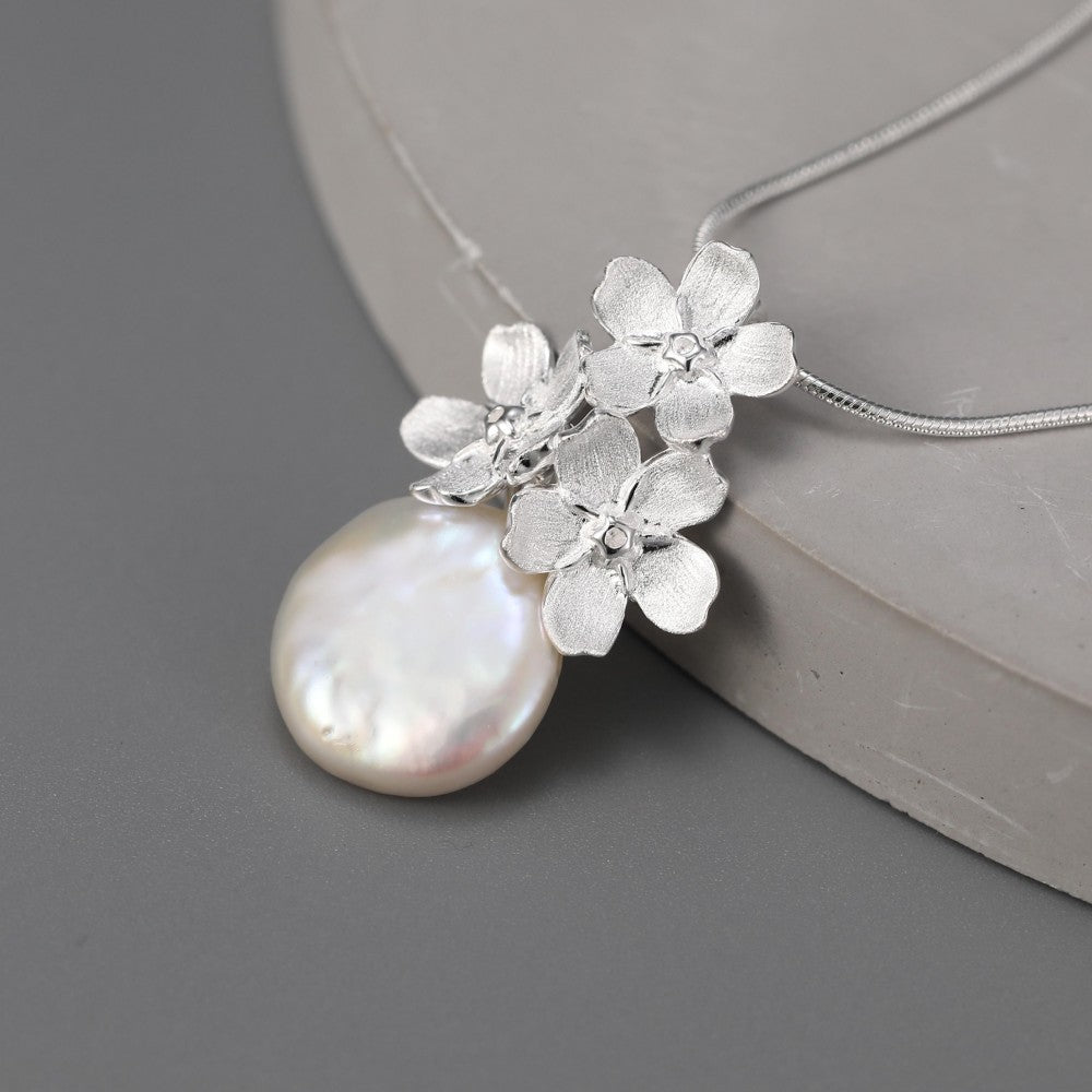 Mother Pearl Forget-me-not - Handmade Necklace | NEW - MetalVoque