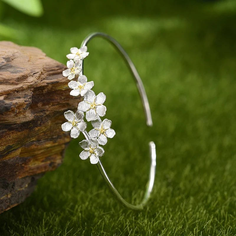 Forget-me-not Flower - Adjustable Bangle | NEW - MetalVoque