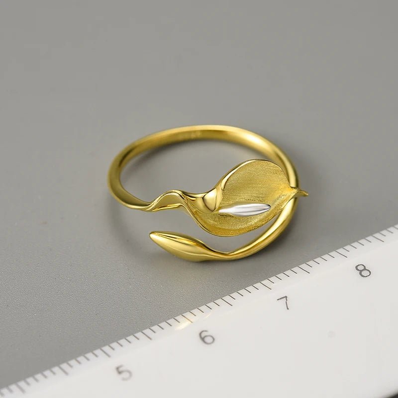 Calla Lily - Adjustable Ring | NEW - MetalVoque
