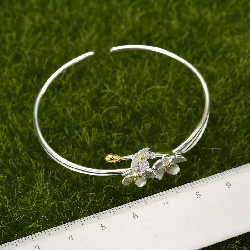 Forget-me-not Flower - Adjustable Bangle | NEW - MetalVoque