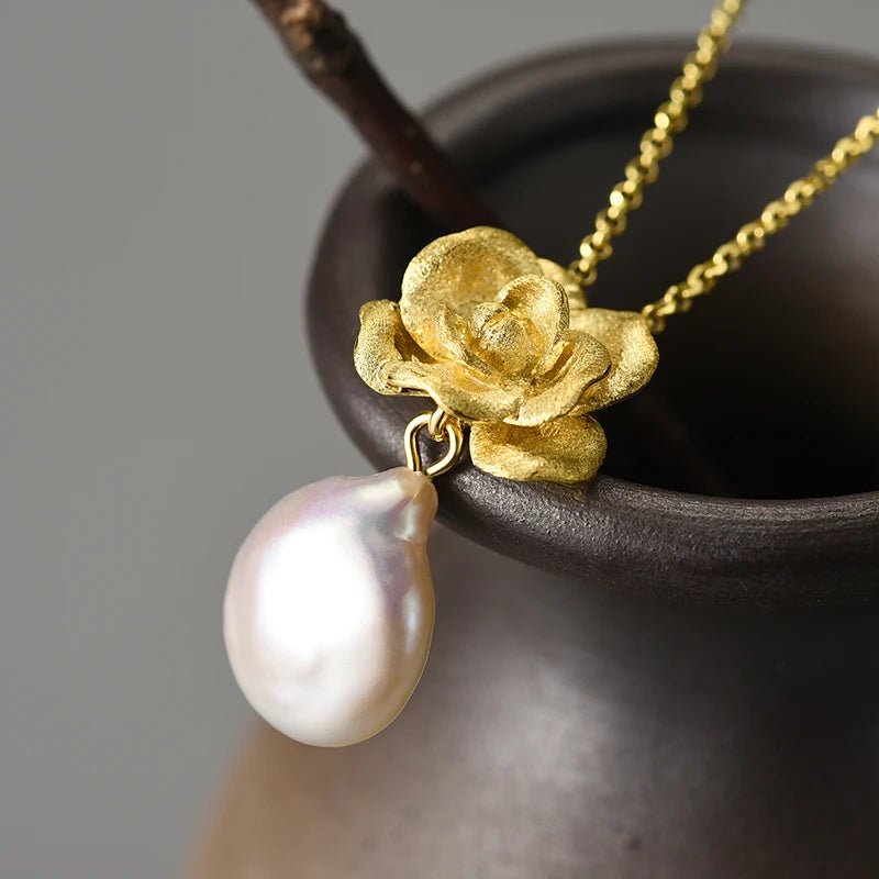 Mother Pearl Camellia - Handmade Necklace | NEW - MetalVoque