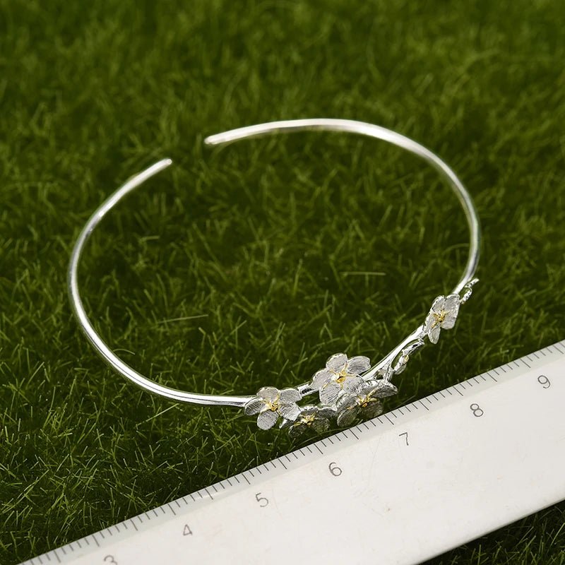 Forget-me-not Flower - Adjustable Bangle | NEW - MetalVoque
