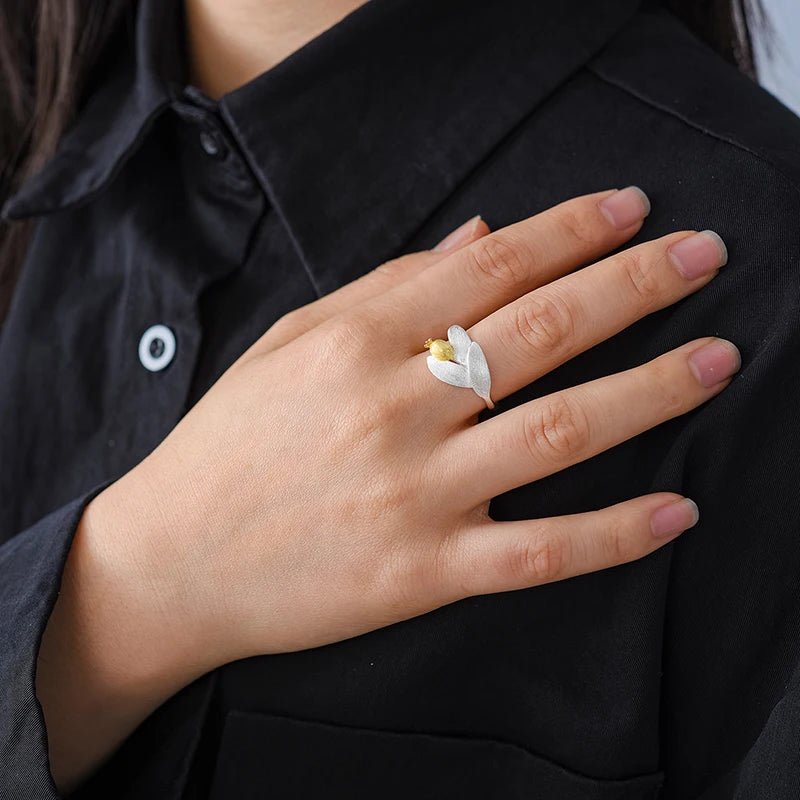 Pomegranate Leaves - Adjustable Ring | NEW - MetalVoque