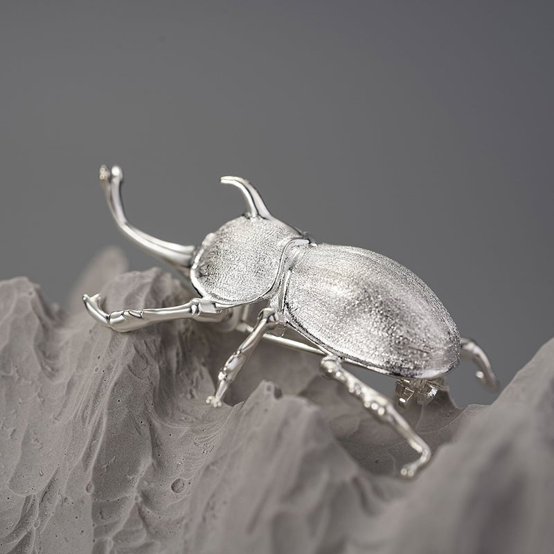 Kabutomushi Beetle - Handmade Brooch