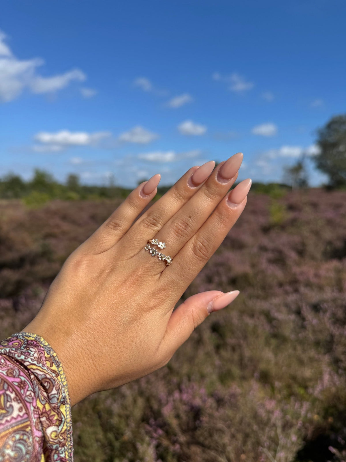 Small Forget-me-not Flowers - Adjustable Ring - MetalVoque