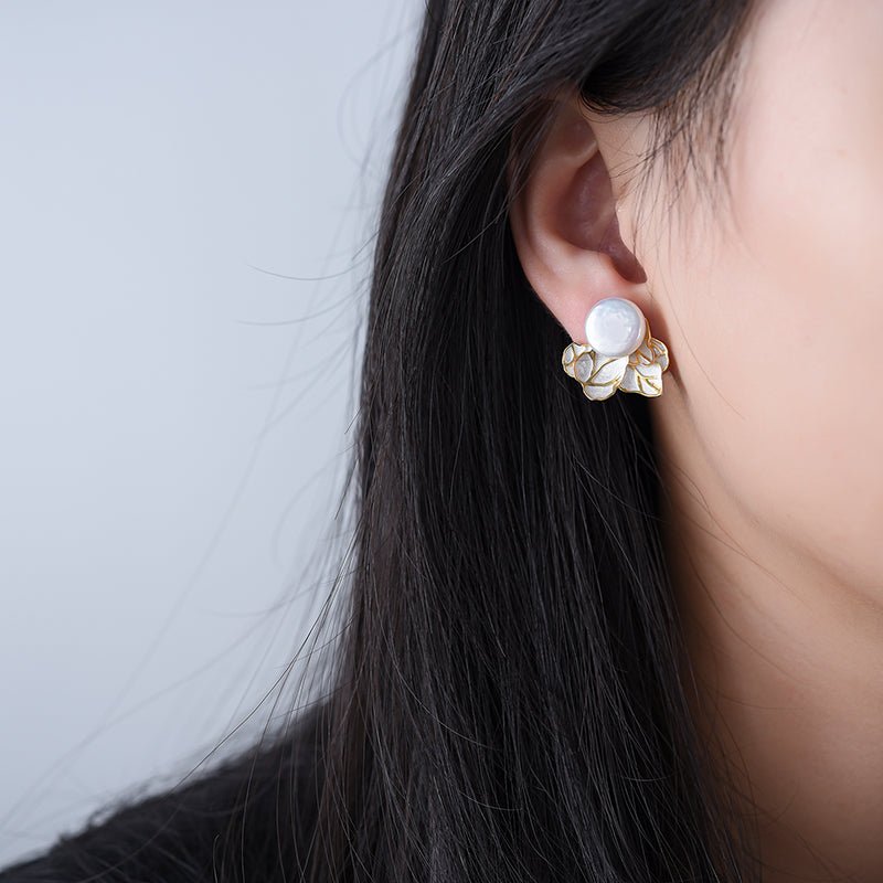 Baroque Pearl - Stud Earrings