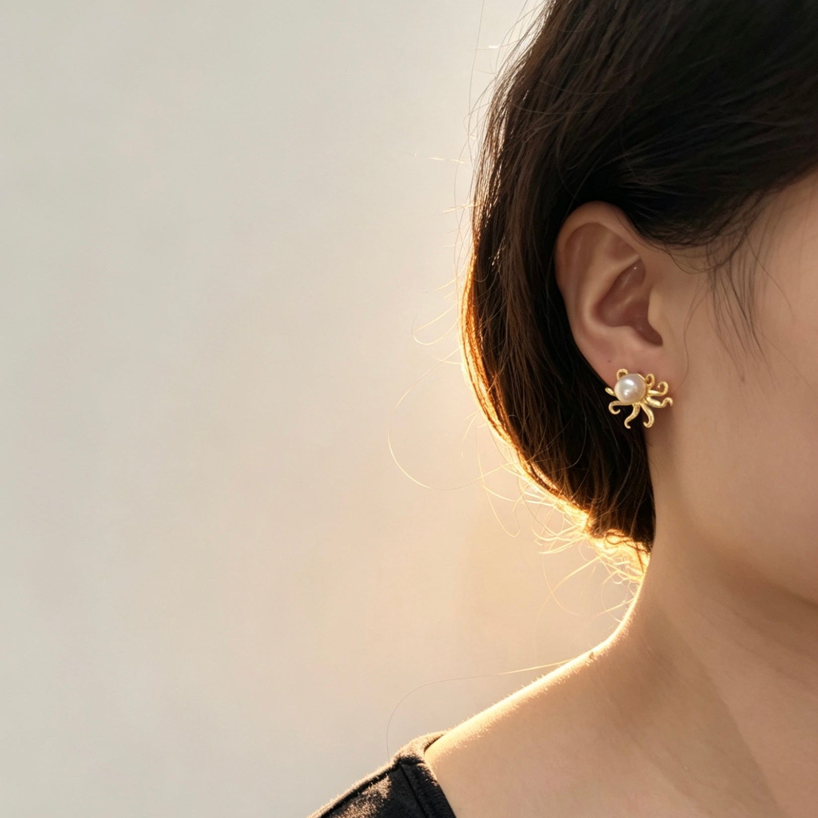 Pearl Octopus - Stud Earrings