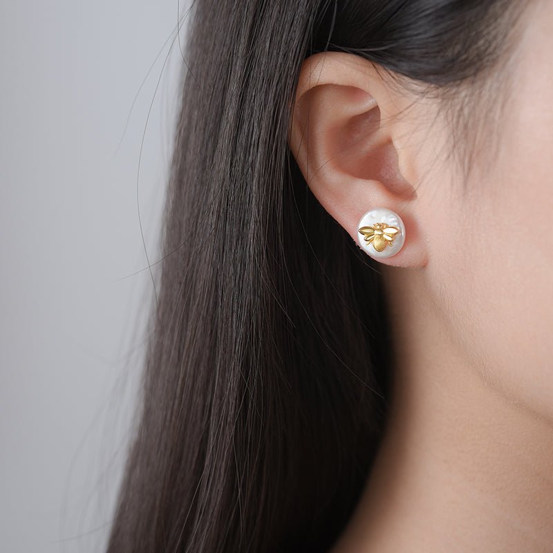 Baroque Honeybee - Stud Earrings