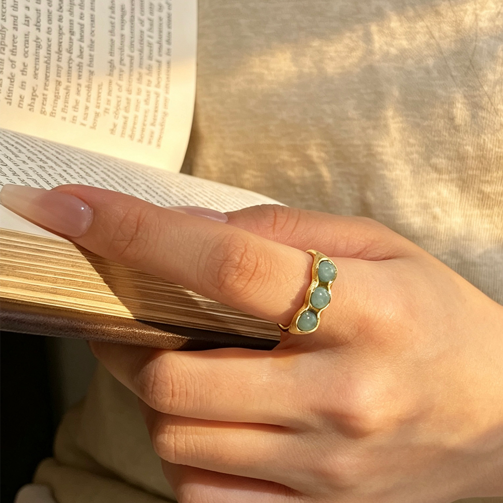 Lucky Peas - Adjustable Ring