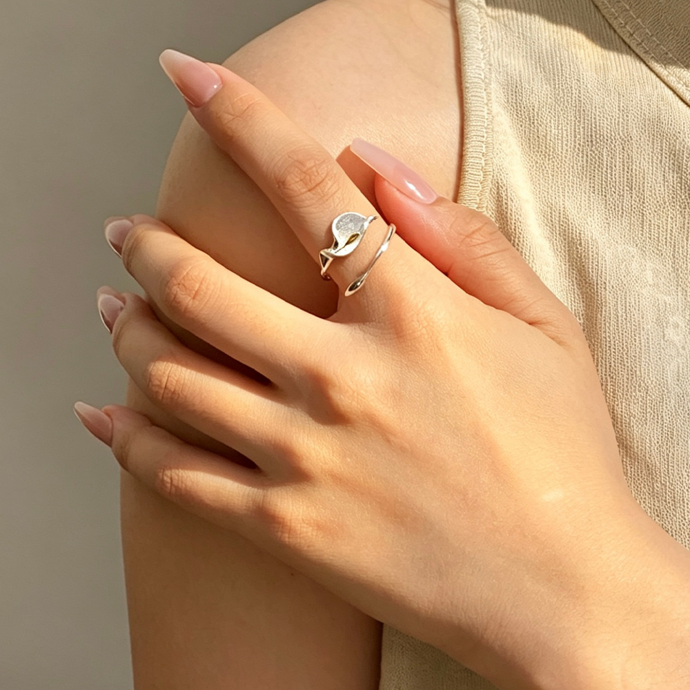 Calla Lily - Adjustable Ring | NEW