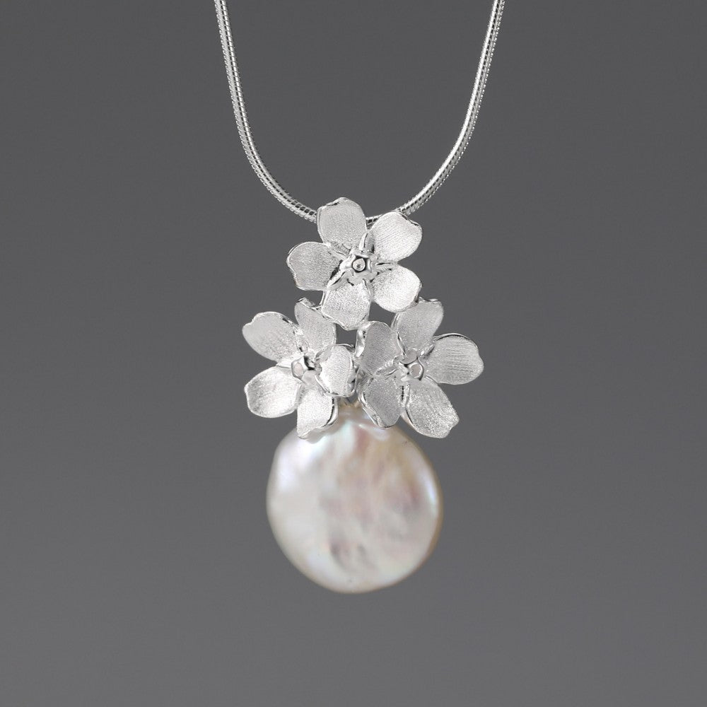 Mother Pearl Forget-me-not - Handmade Necklace | NEW - MetalVoque