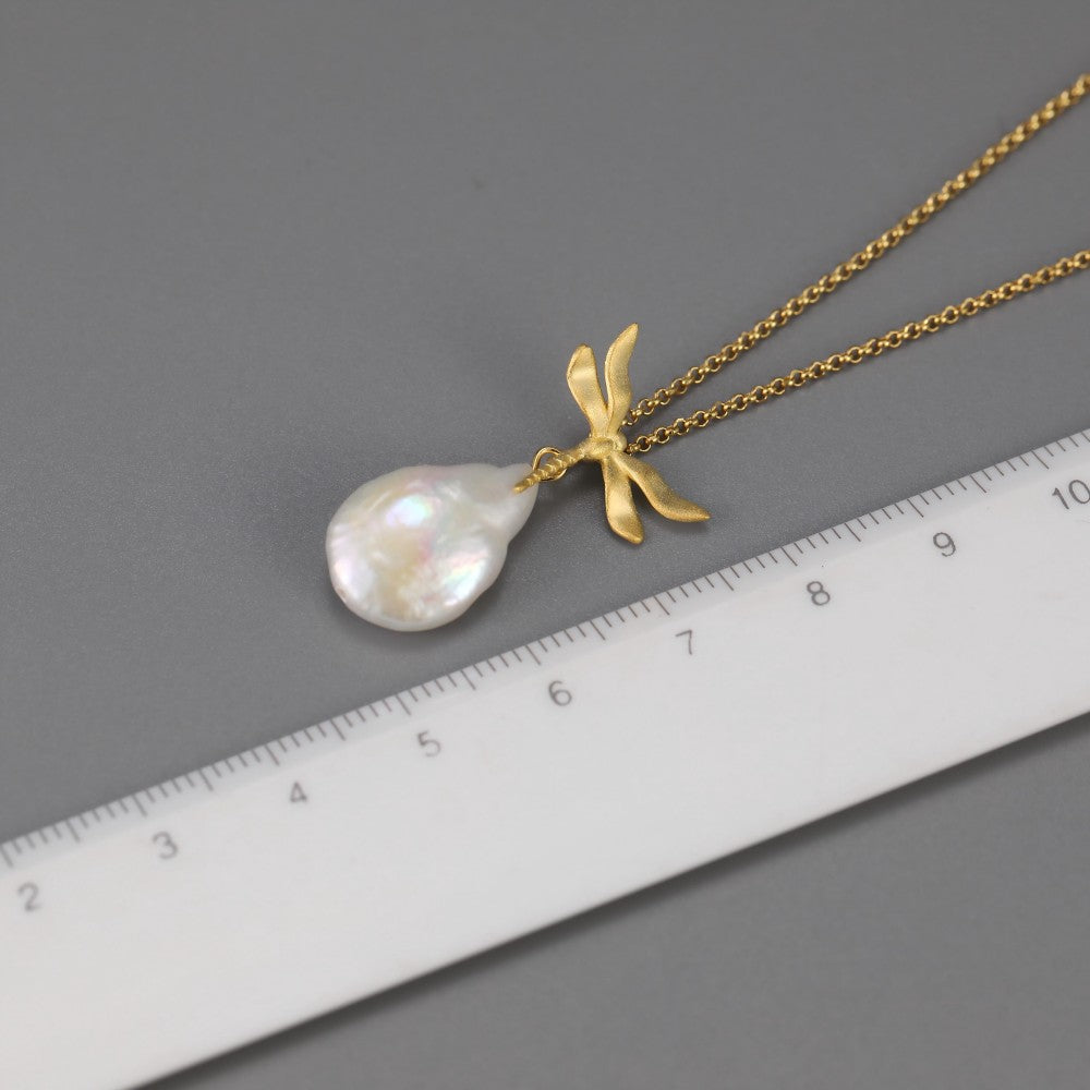 Mother Pearl Dragonfly - Handmade Pendant | NEW
