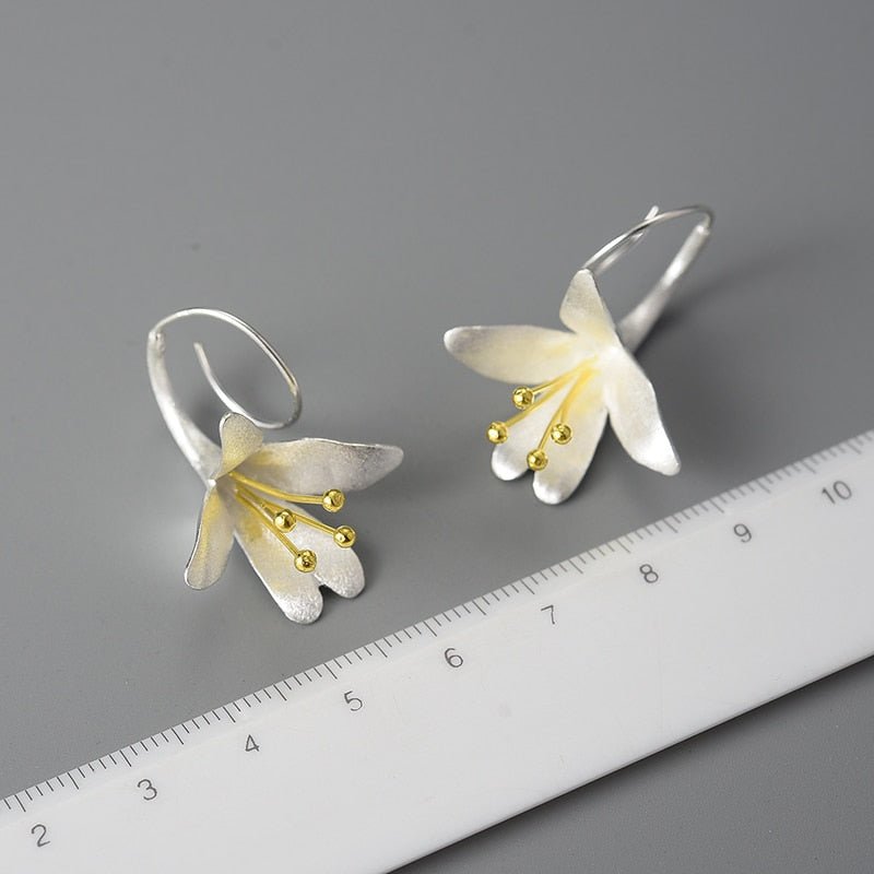Blooming Lily - Dangle Earrings
