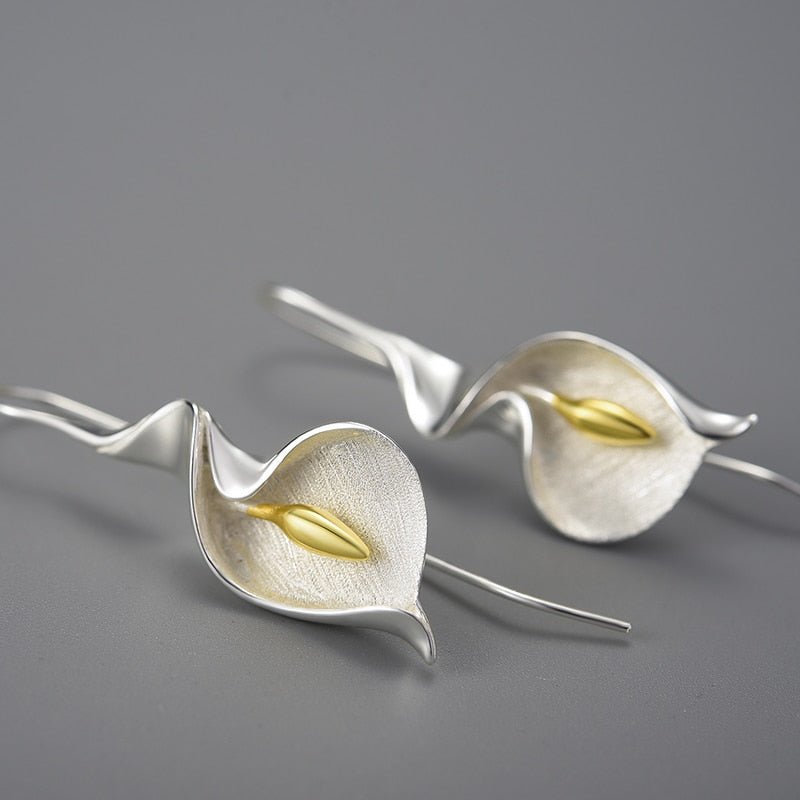 Big Calla Lily - Dangle Earrings