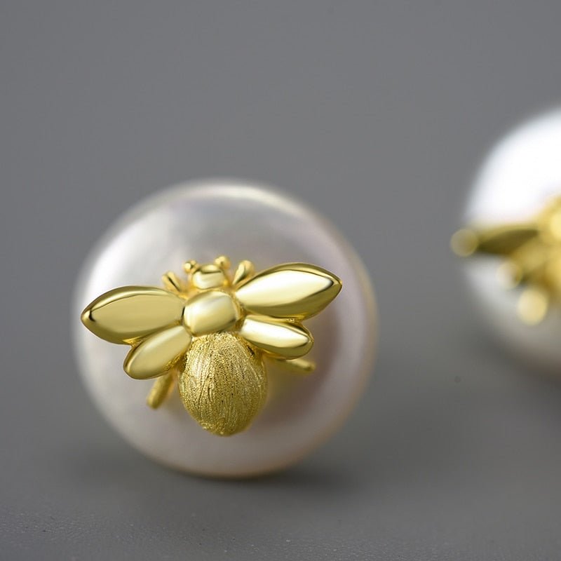 Baroque Honeybee - Stud Earrings